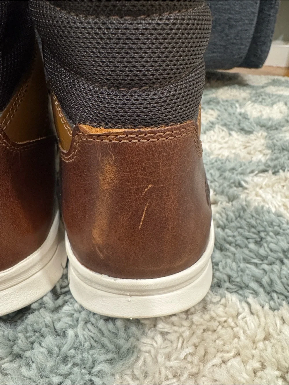 Men’s Timberland Graydon brown leather sneaker boot size 11
